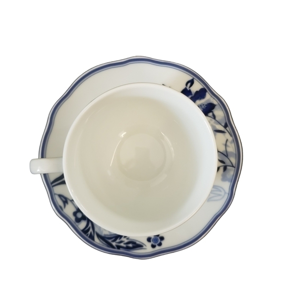 Stokes Vienna Tea Set 4 Teacups & Saucers White & Blue Floral - Picture 4 of 8